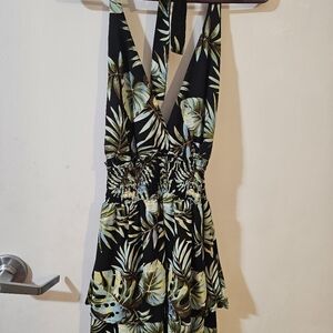 Madden backless halter dress L